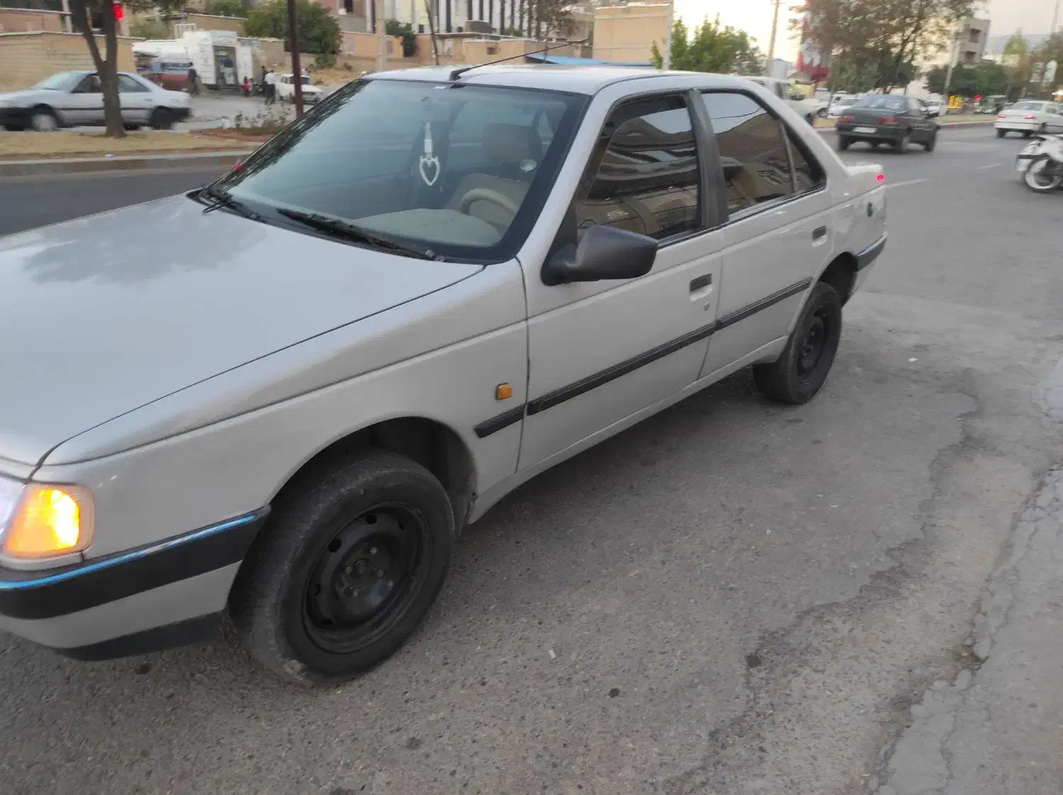 پژو 405 مدل 90دوگانه کارخانه|خودرو سواری و وانت|بانه, |دیوار