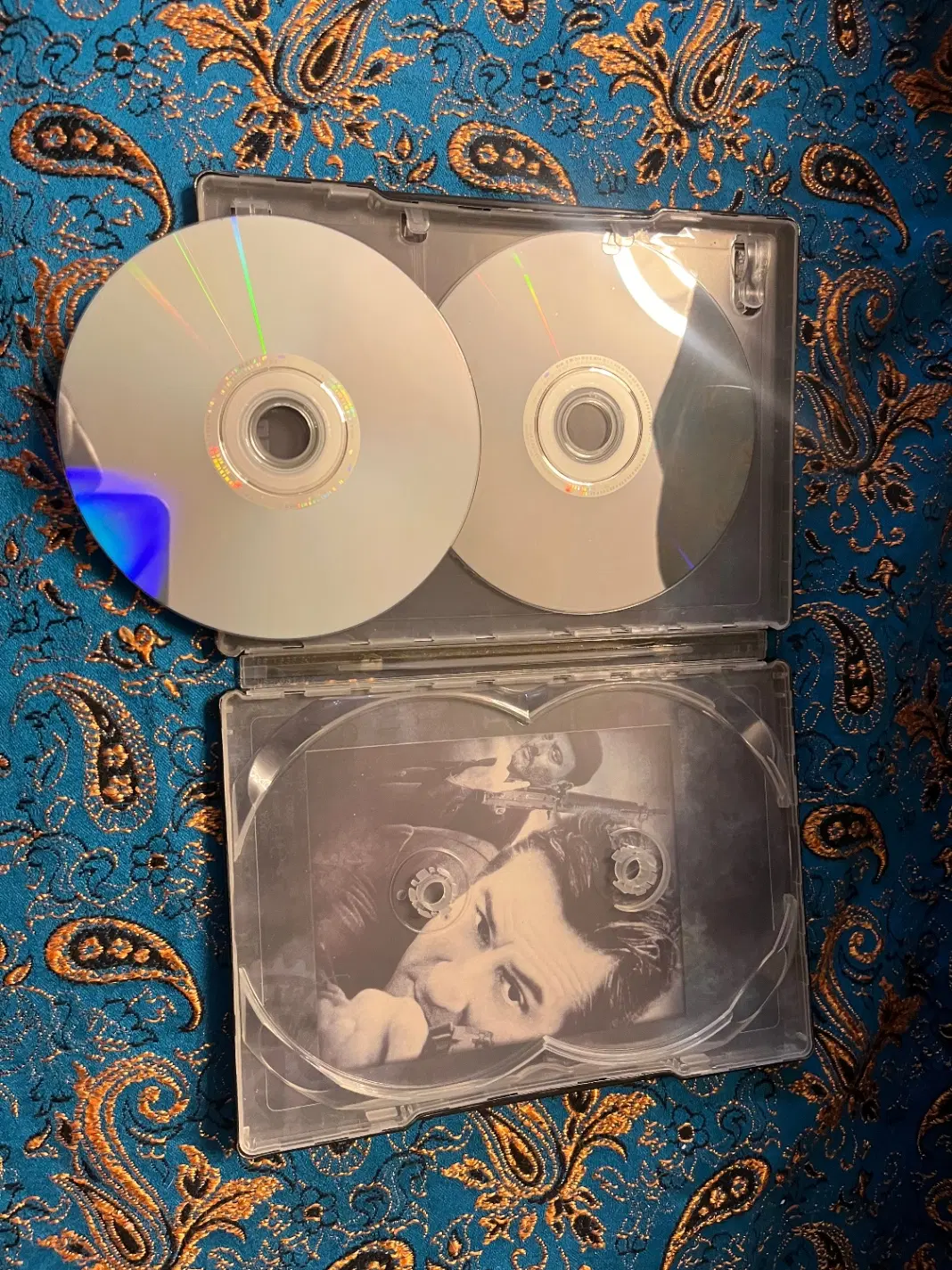 استیل بوک و dvd فیلم رونین ۱۹۹۸ Ronin|فیلم و موسیقی|تهران, جهاد|دیوار