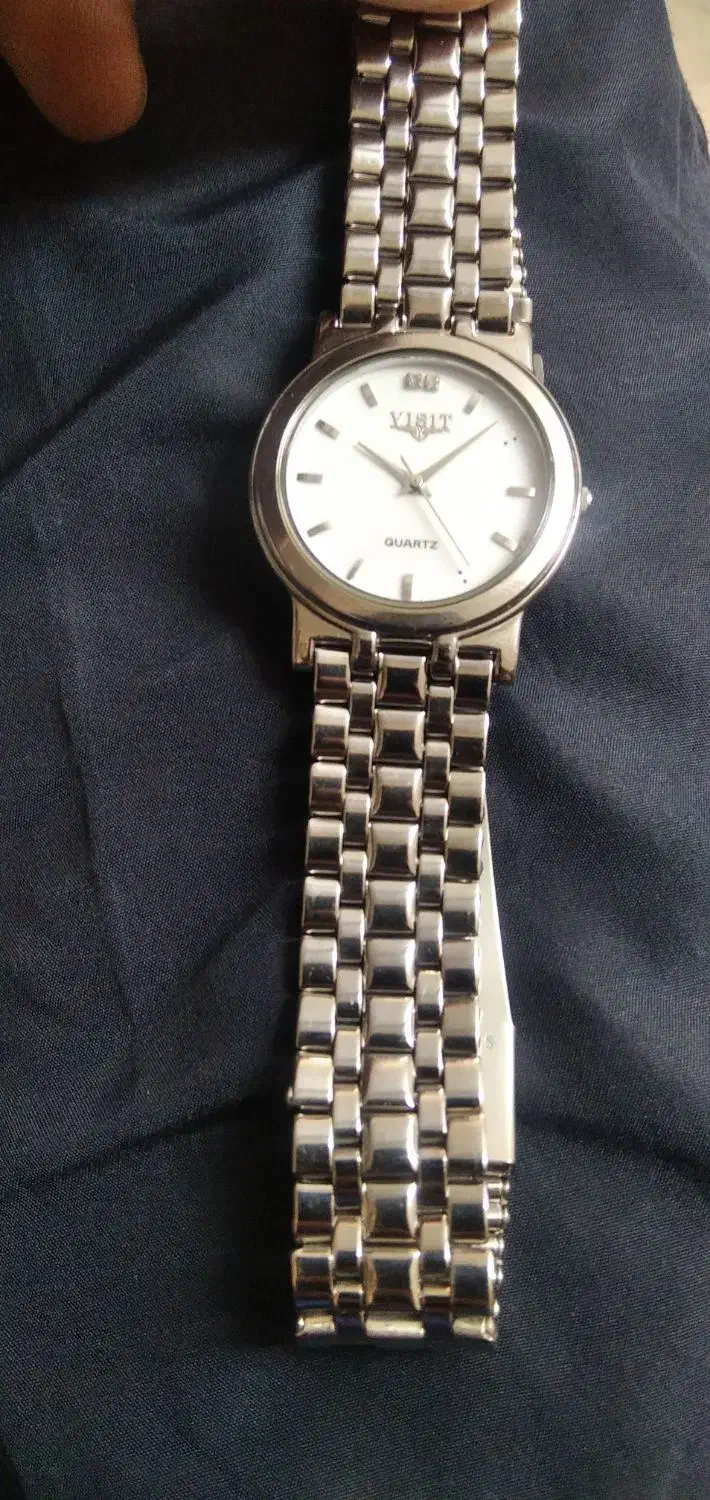 ساعت سویسی ویستا بسیار تمیز مشاهده کنید فوری|ساعت|تهران, امیریه|دیوار