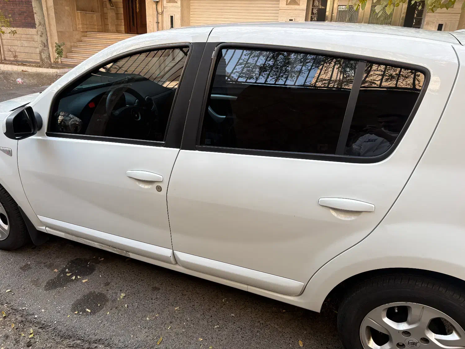 ساندرو اتومات مدل ۹۷|خودرو سواری و وانت|تهران, هروی|دیوار