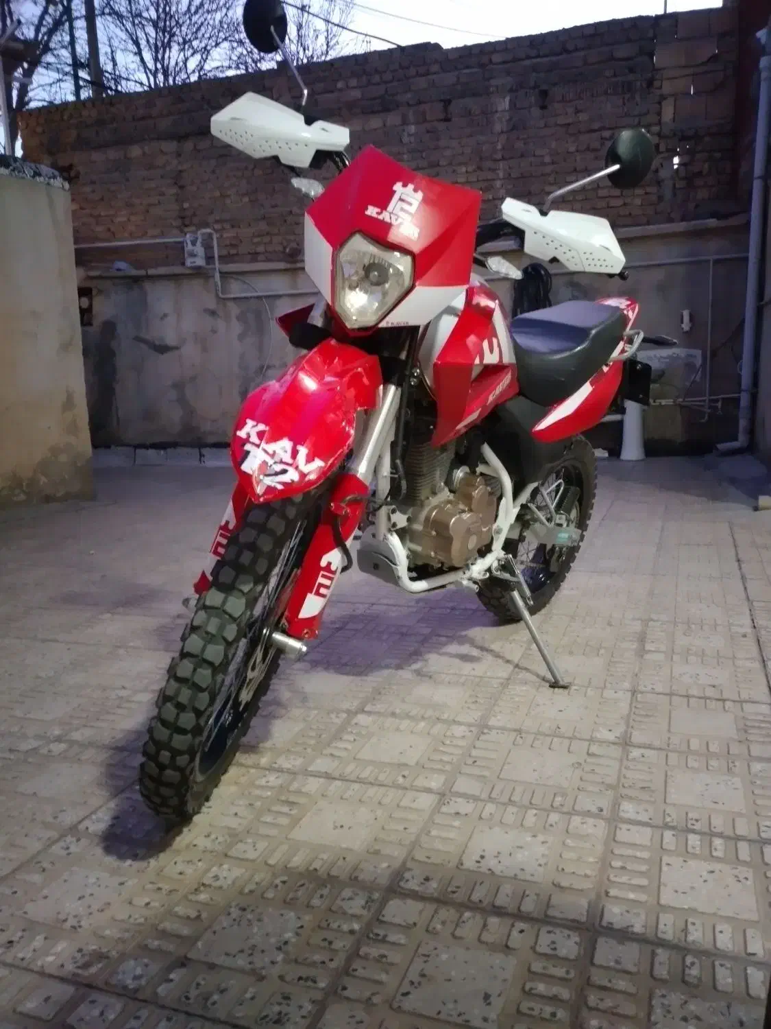 تریل ۲۵۰ تی ۲|موتورسیکلت|کوهدشت, |دیوار