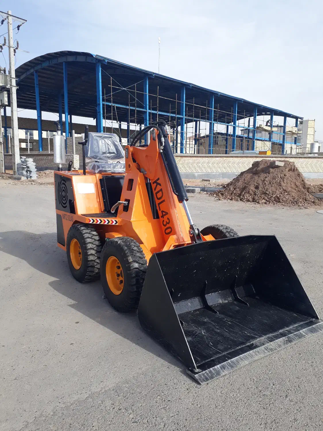 مینی لودر کارتیز|خودرو سنگین|مشهد, شهرک صنعتی مشهد|دیوار