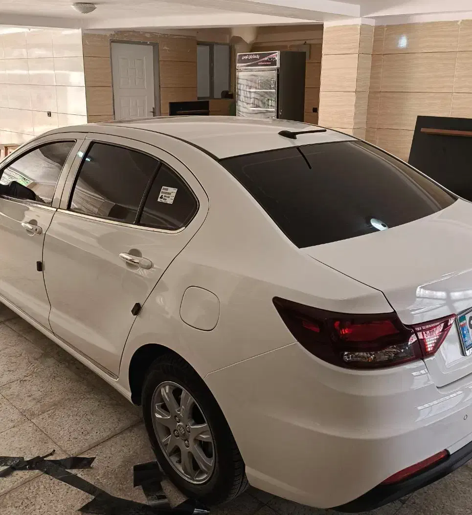 شیشه دودی ، سرپوشیده ، تخصصی|خدمات موتور و ماشین|کرمانشاه, |دیوار