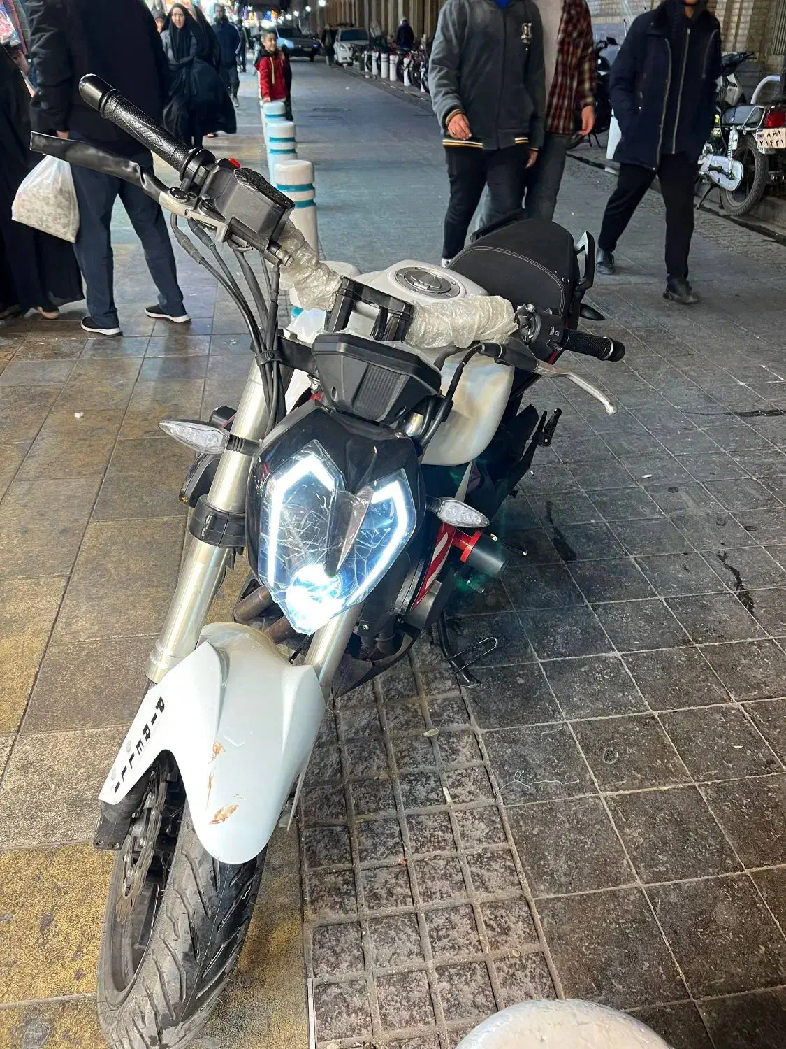 بنلی ۴۰۱ جفت فروش فوری|موتورسیکلت|مشهد, تربیت (صدف)|دیوار