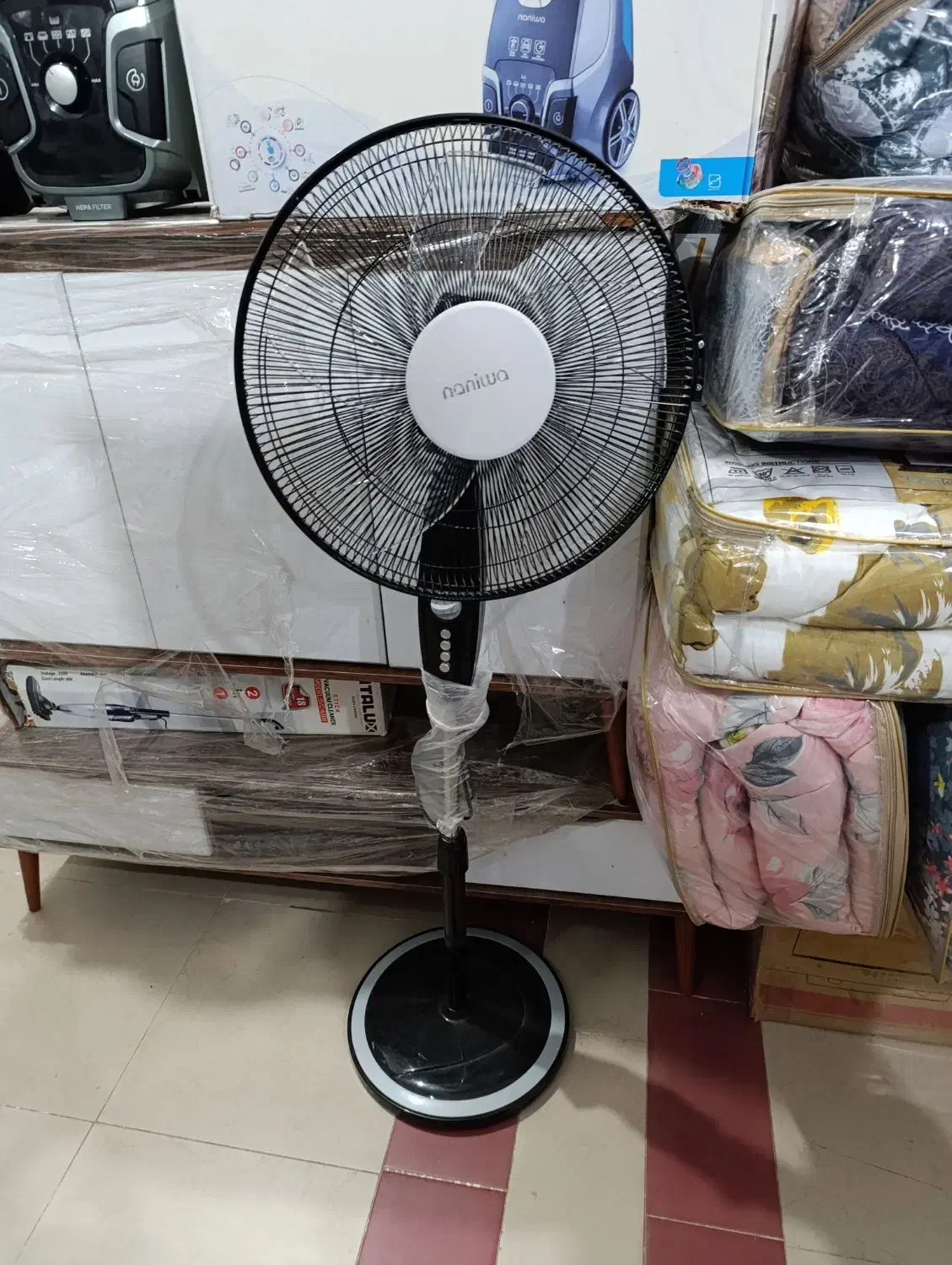 پنکه ایستاده نانیوا|پنکه و تصفیهکنندهٔ هوا|گرگان, |دیوار