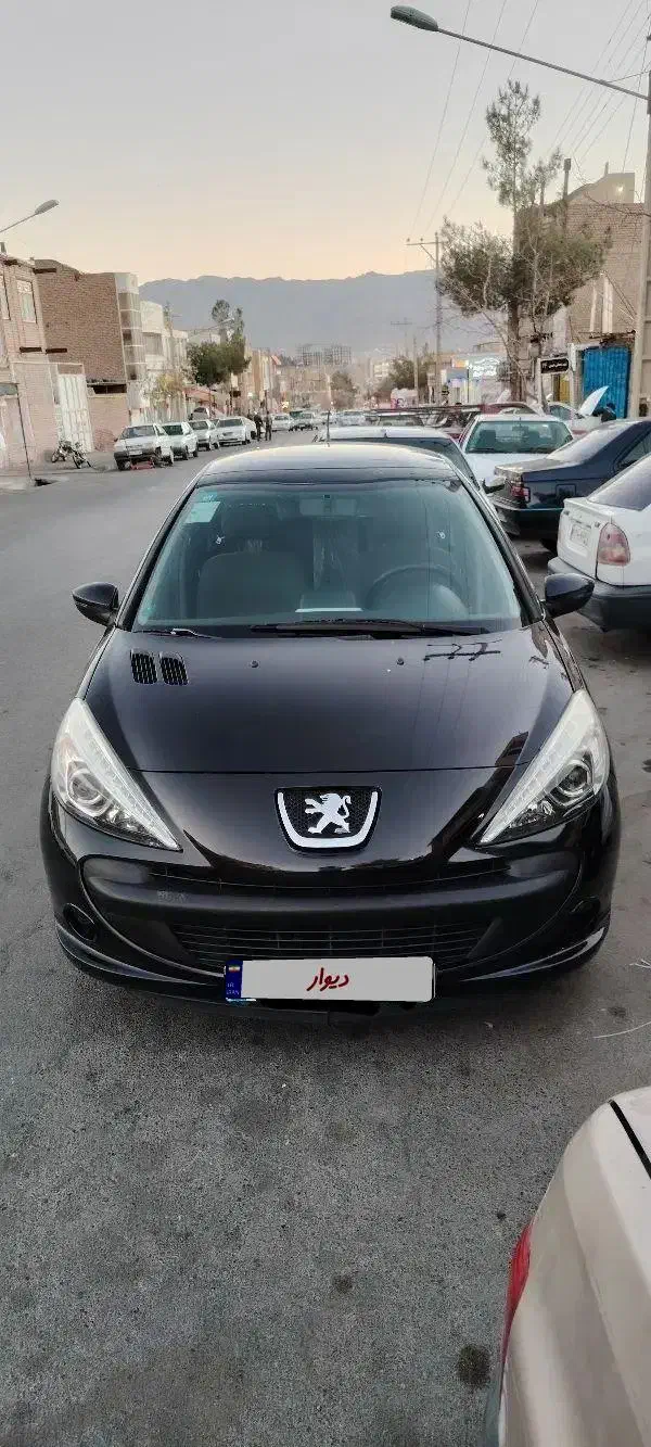 207پانا مدل 1401|خودرو سواری و وانت|بیرجند, |دیوار