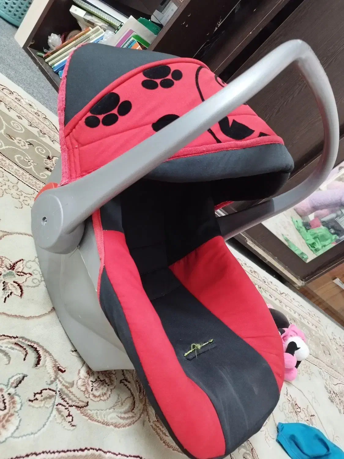 کریر یا نینی لای لای|کالسکه و لوازم جانبی|مشهد, کوشش|دیوار