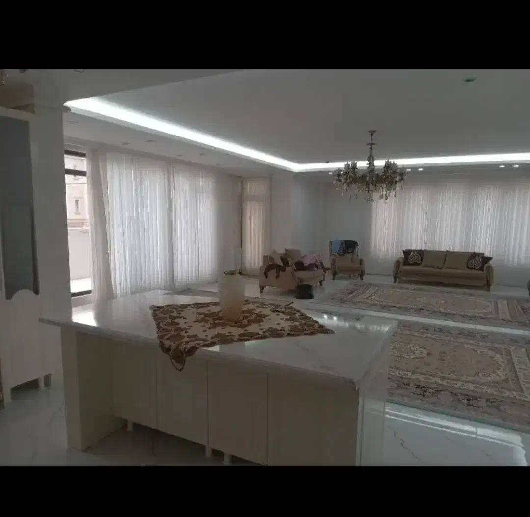 آپارتمان۲۰۰متر۳خواب تک واحد لوکس اعیانی تازه ساخت|اجارهٔ آپارتمان|ارومیه, |دیوار