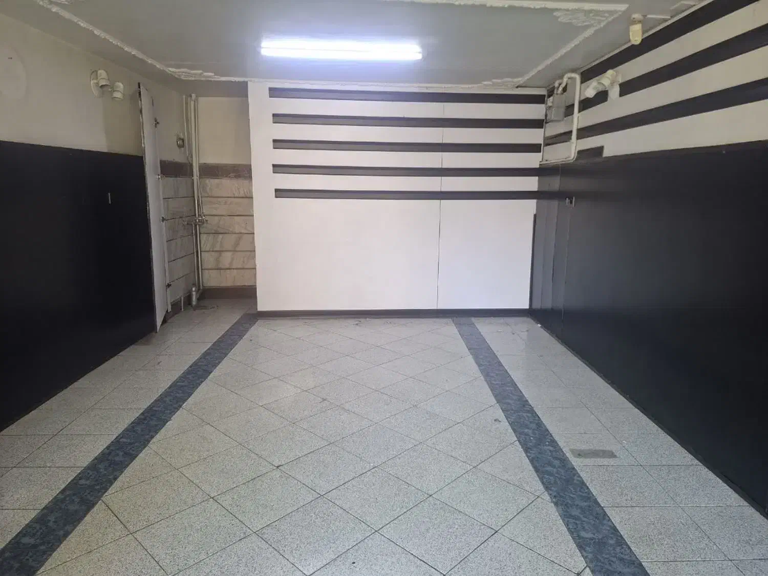 اجاره مغازه بر خیابان تهران|اجارهٔ مغازه و غرفه|شاهرود, |دیوار