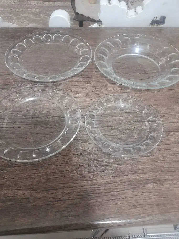 سرویس پیروس شصتی|ظروف سرو و پذیرایی|تهران, آهنگران (سراسیاب دولاب)|دیوار