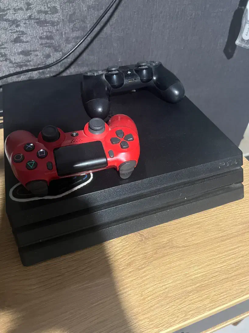 ps4 pro|کنسول، بازی ویدئویی و آنلاین|همدان, |دیوار