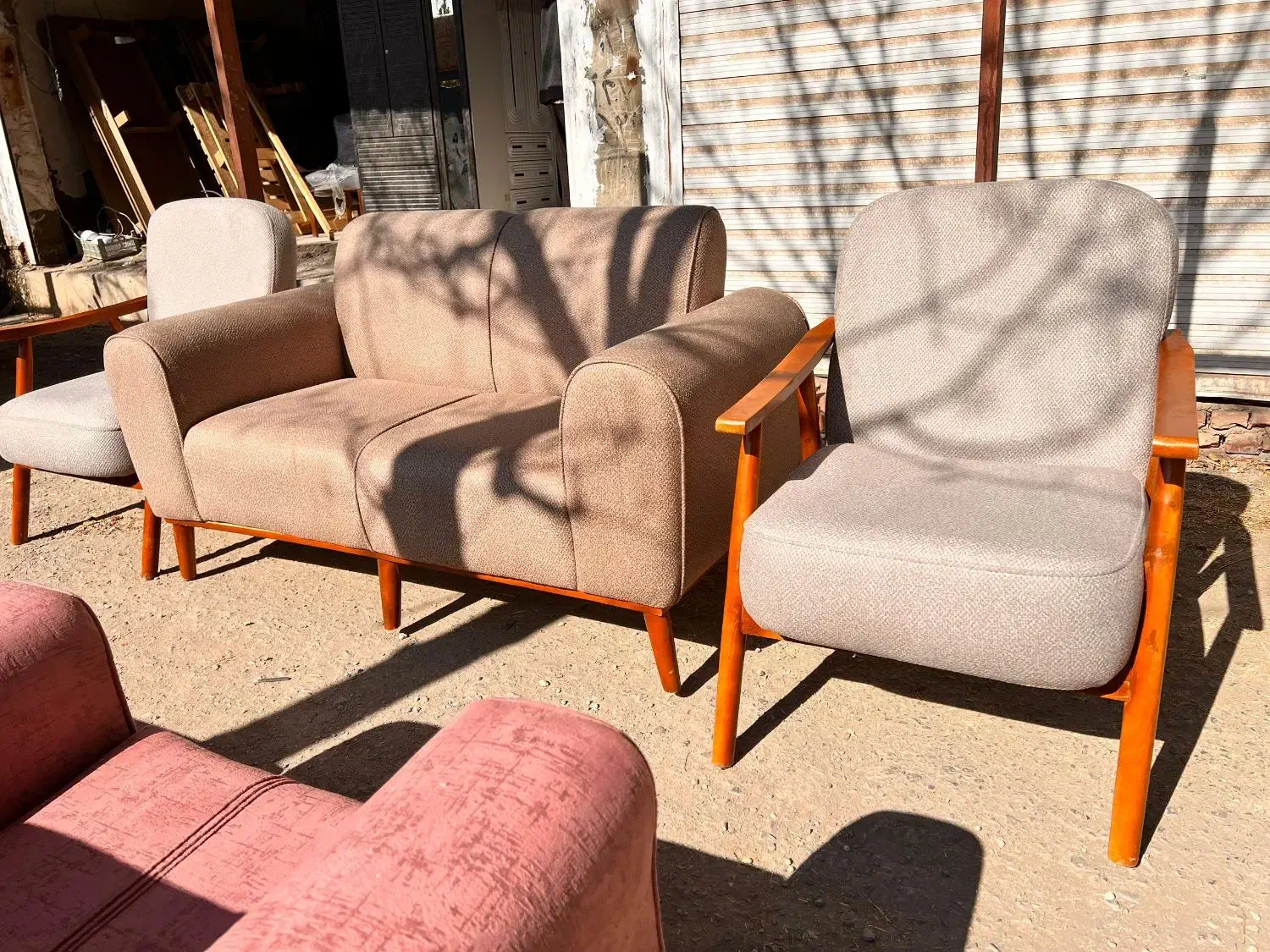 مبل مبلمان ترنم|مبلمان خانگی و میز عسلی|کرمان, |دیوار