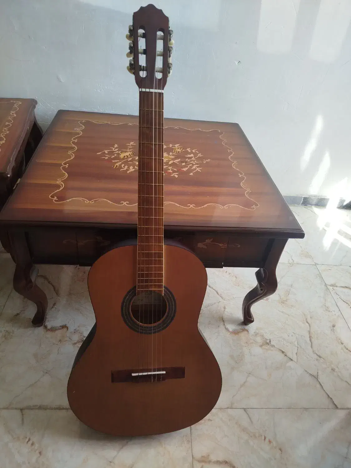 فروش گیتار|گیتار، بیس، امپلیفایر|خرم‌آباد, |دیوار