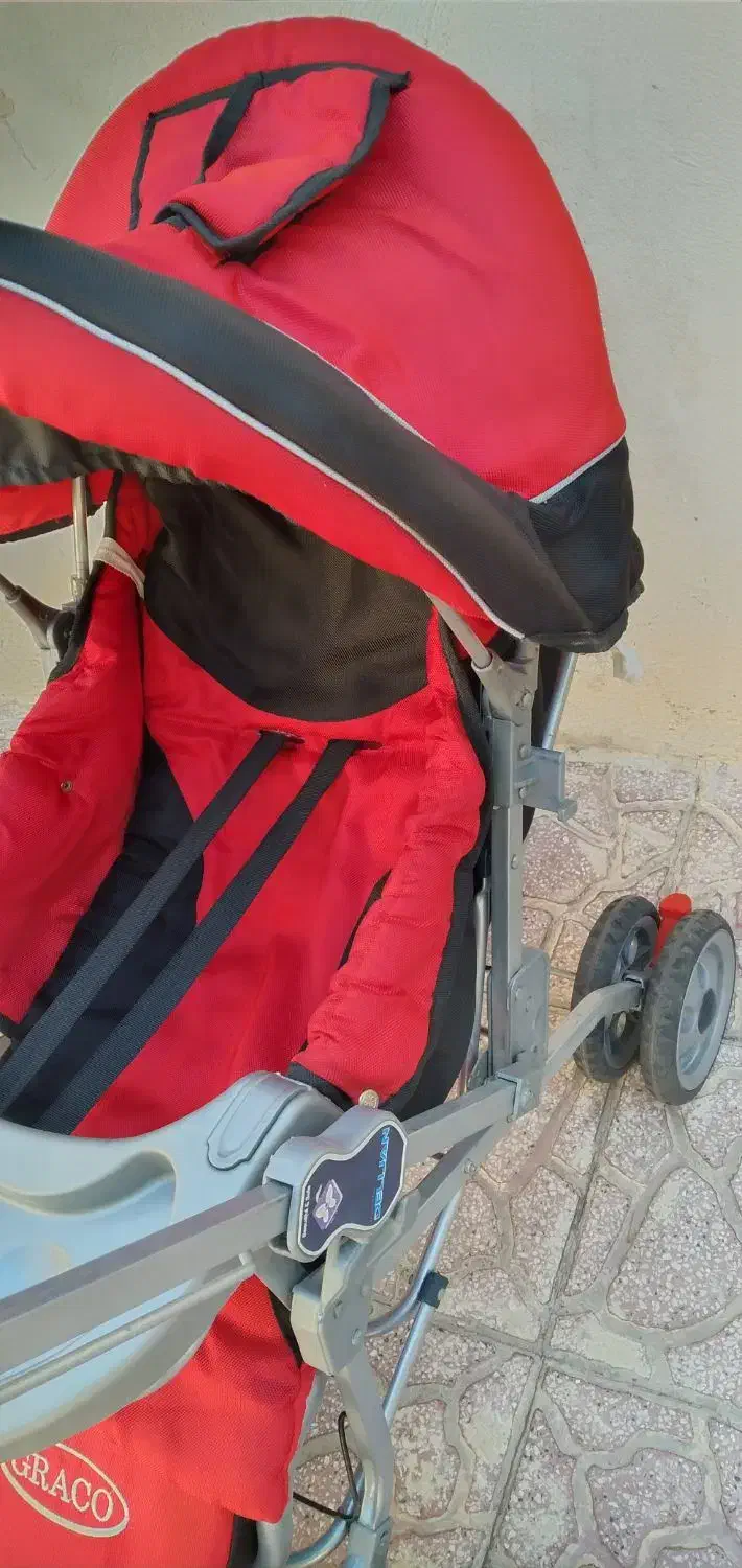 آغوشی کالسکه در حد|کالسکه و لوازم جانبی|زنجان, |دیوار