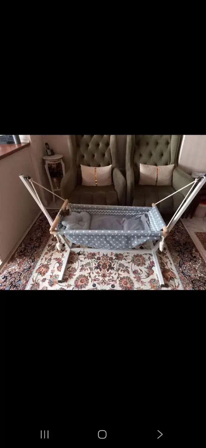 گهواره ننو|تخت و صندلی بچه|اسلام‌شهر, شهرک مفیدی|دیوار