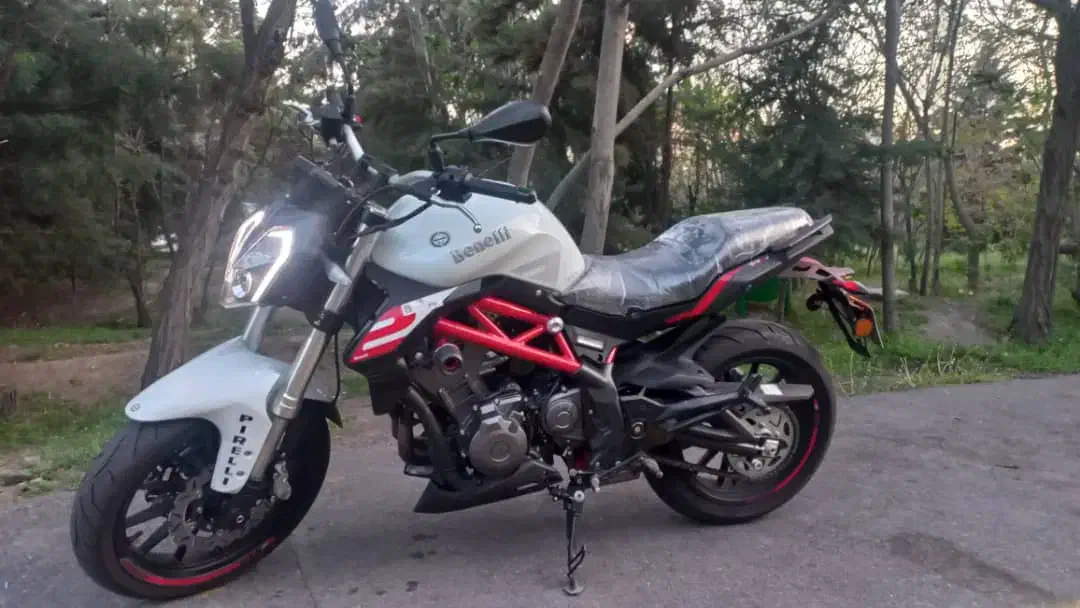 بنلی ۳۰۰ دو سیلندر|موتورسیکلت|تهران, امانیه|دیوار