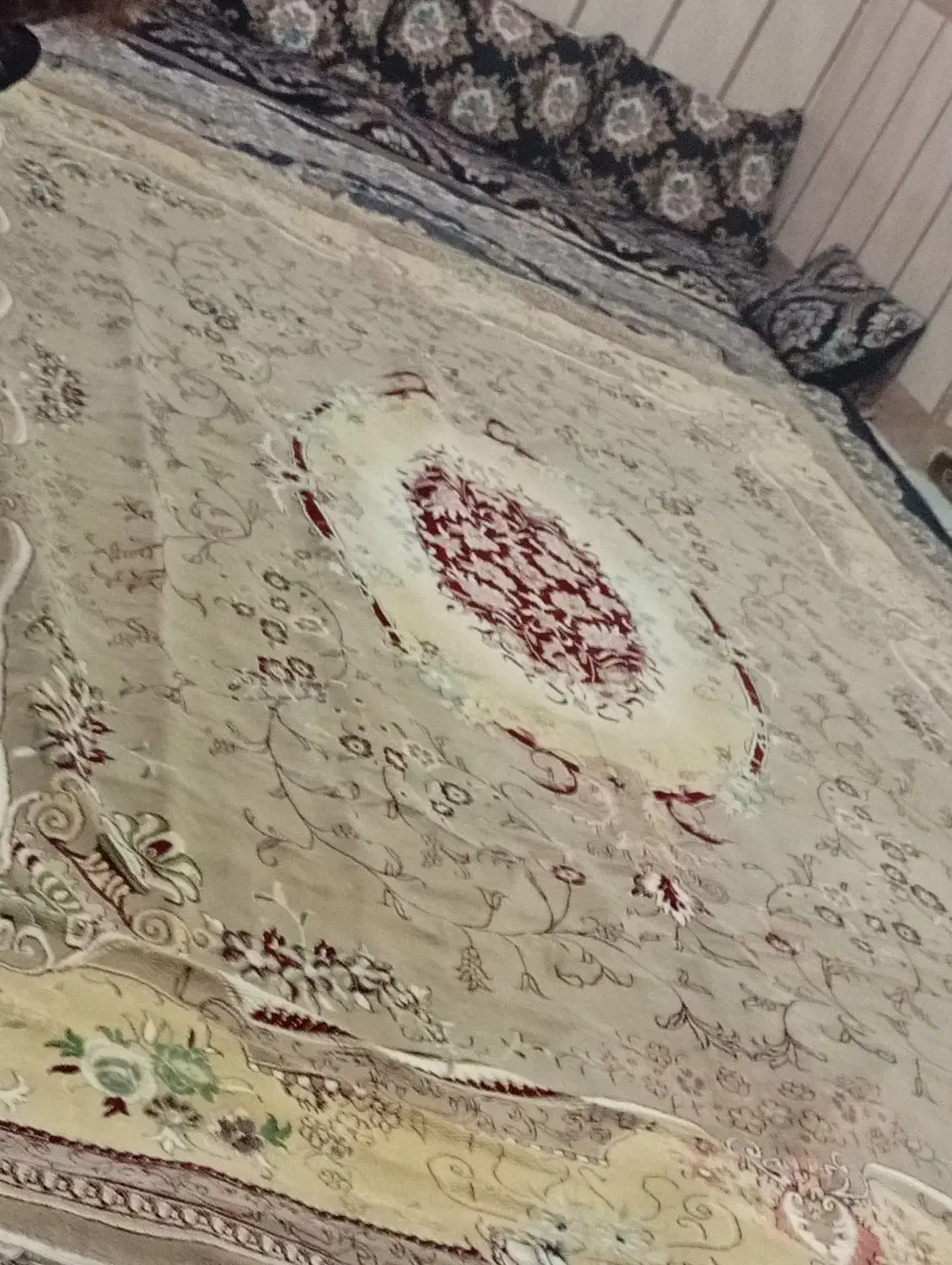 فروش 12متری|فرش|زابل, |دیوار