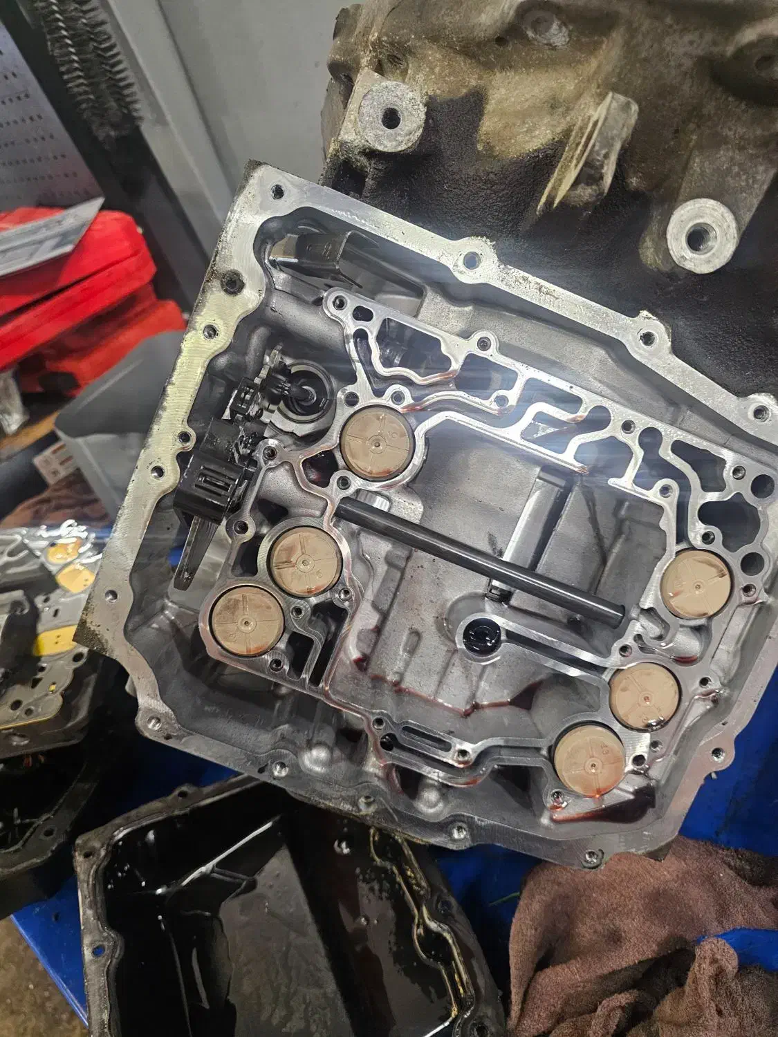 جذب فوری کارگر و متخصص گیربکس اتوماتیک|استخدام صنعتی، فنی، مهندسی|تهران, خانی آباد نو شمالی|دیوار