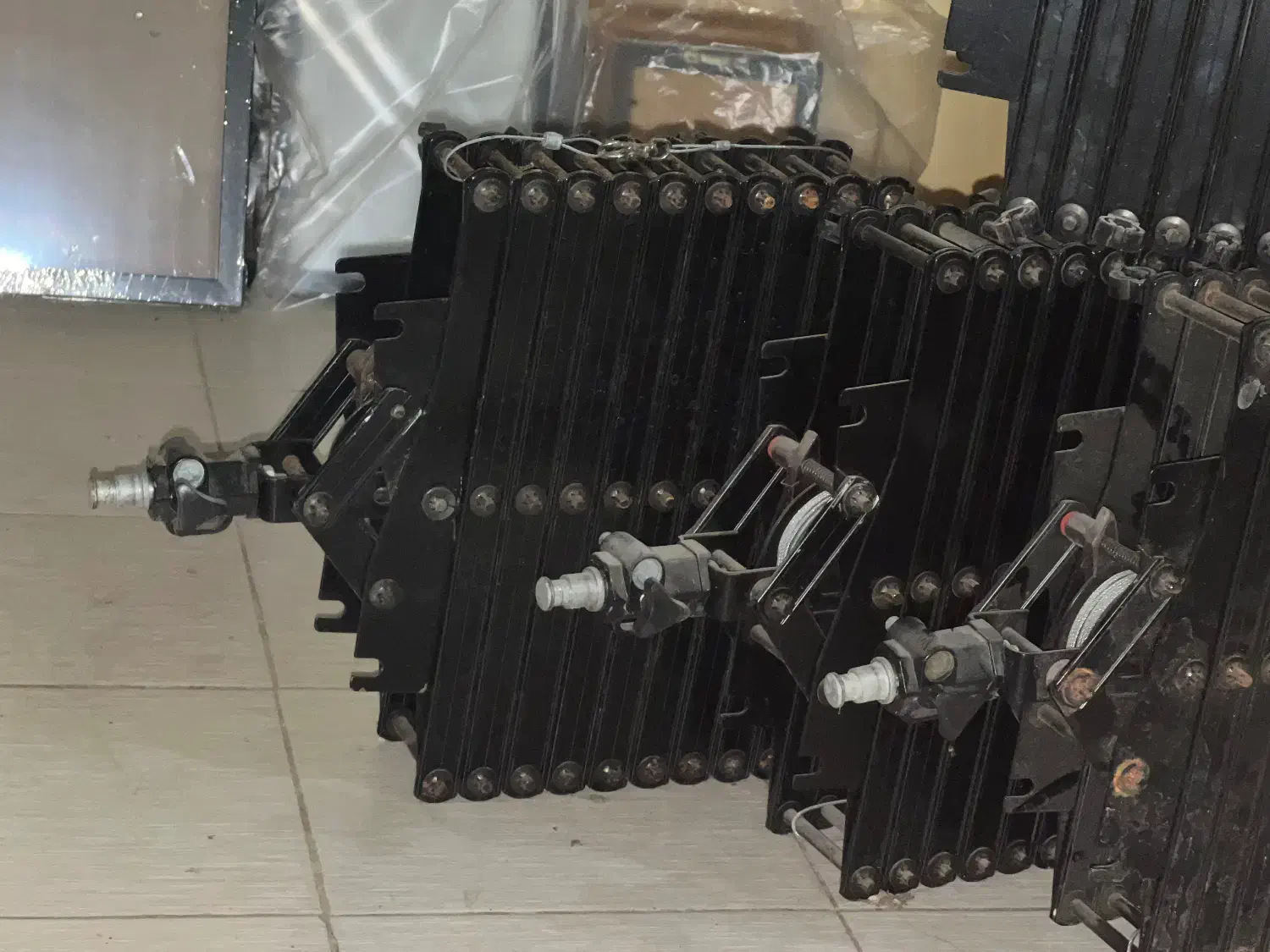 پانتوگراف سه شاخه چهار بازو برای اتلیه های عکاسی|دوربین عکاسی و فیلم‌برداری|اردبیل, |دیوار