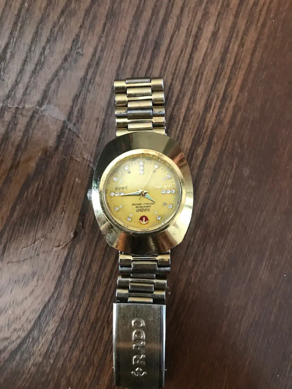 ساعت|ساعت|اصفهان, کارلادان|دیوار