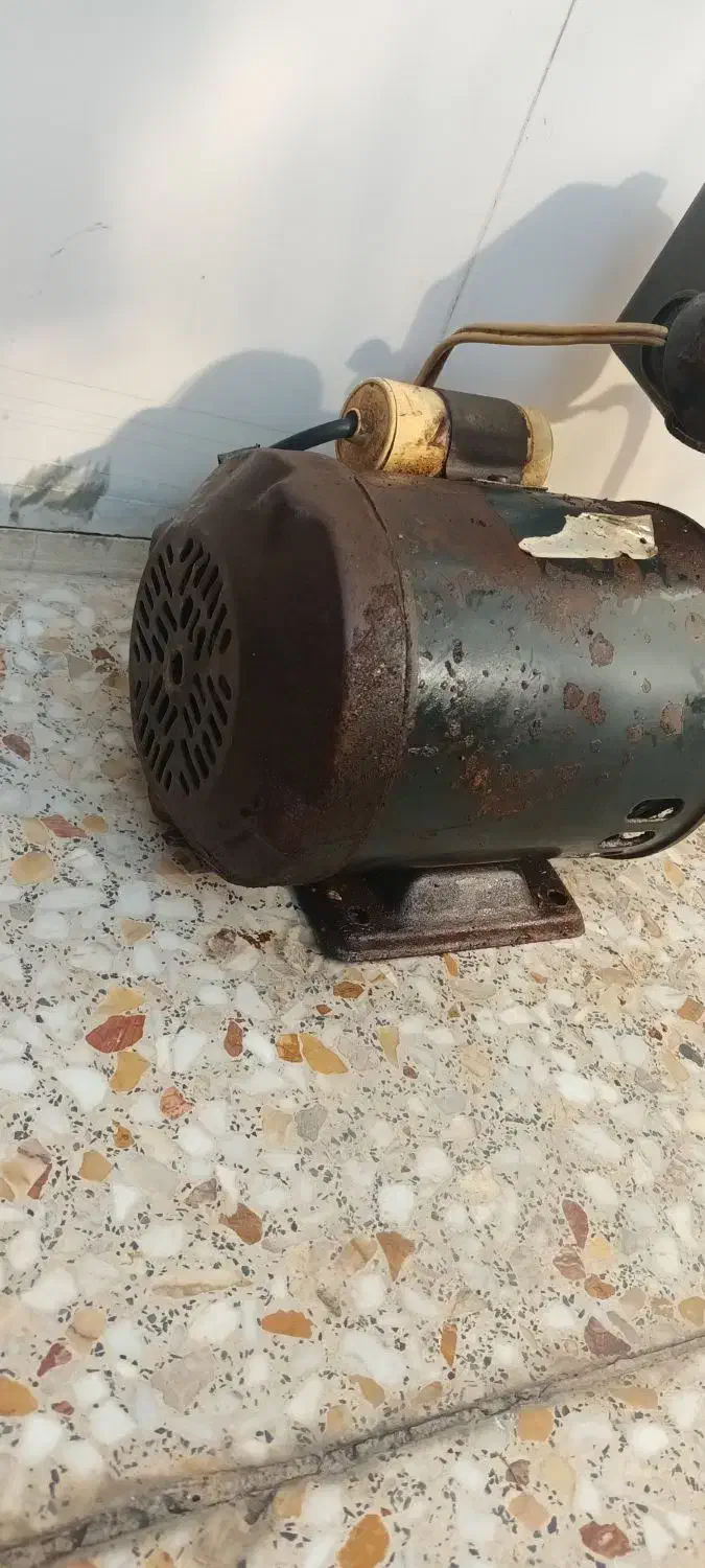 فروش پمپ آب قیمت مناسب|مصالح و تجهیزات ساختمان|آبادان, |دیوار