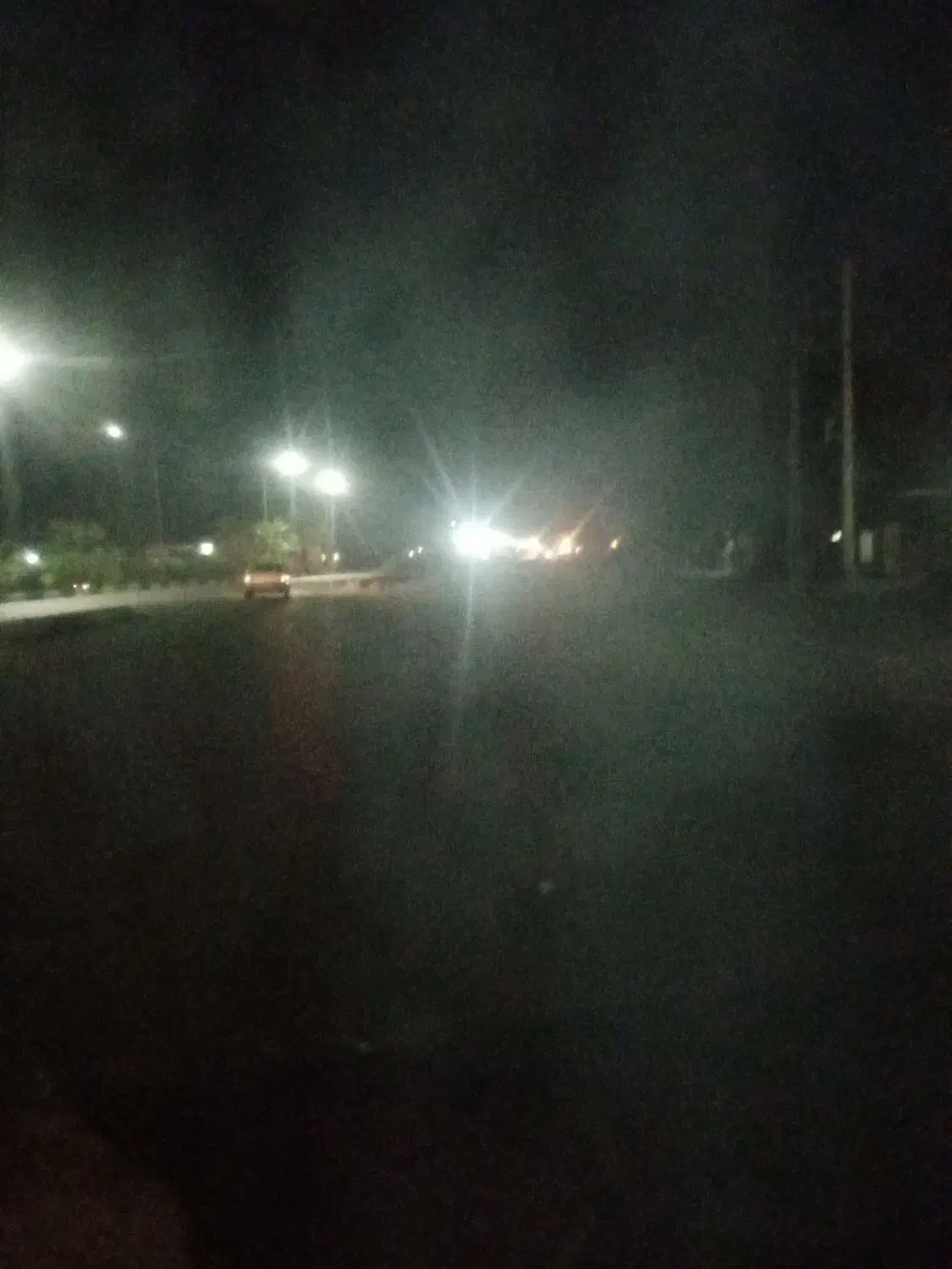 یک عدد کارت سوخت گم شده|اشیا|بم, |دیوار