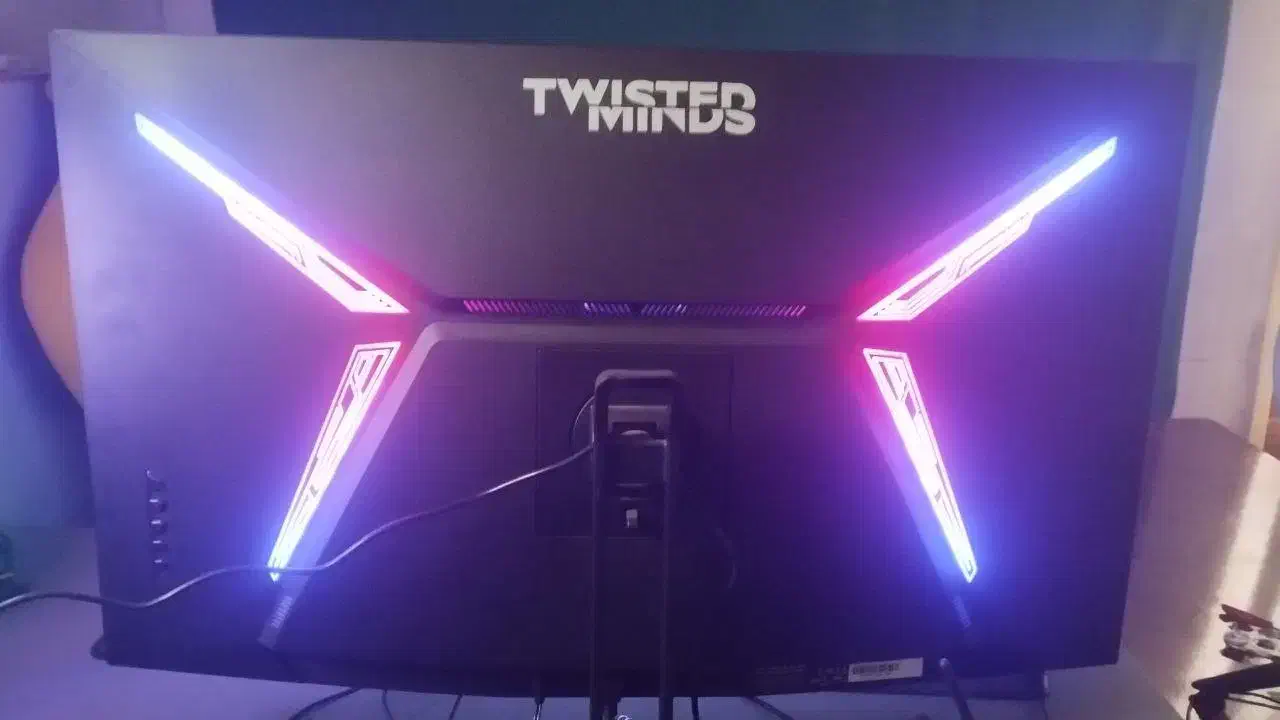 مانیتور گیمینگ 32 اینچ / 240 هرتز|قطعات و لوازم جانبی رایانه|زنجان, |دیوار