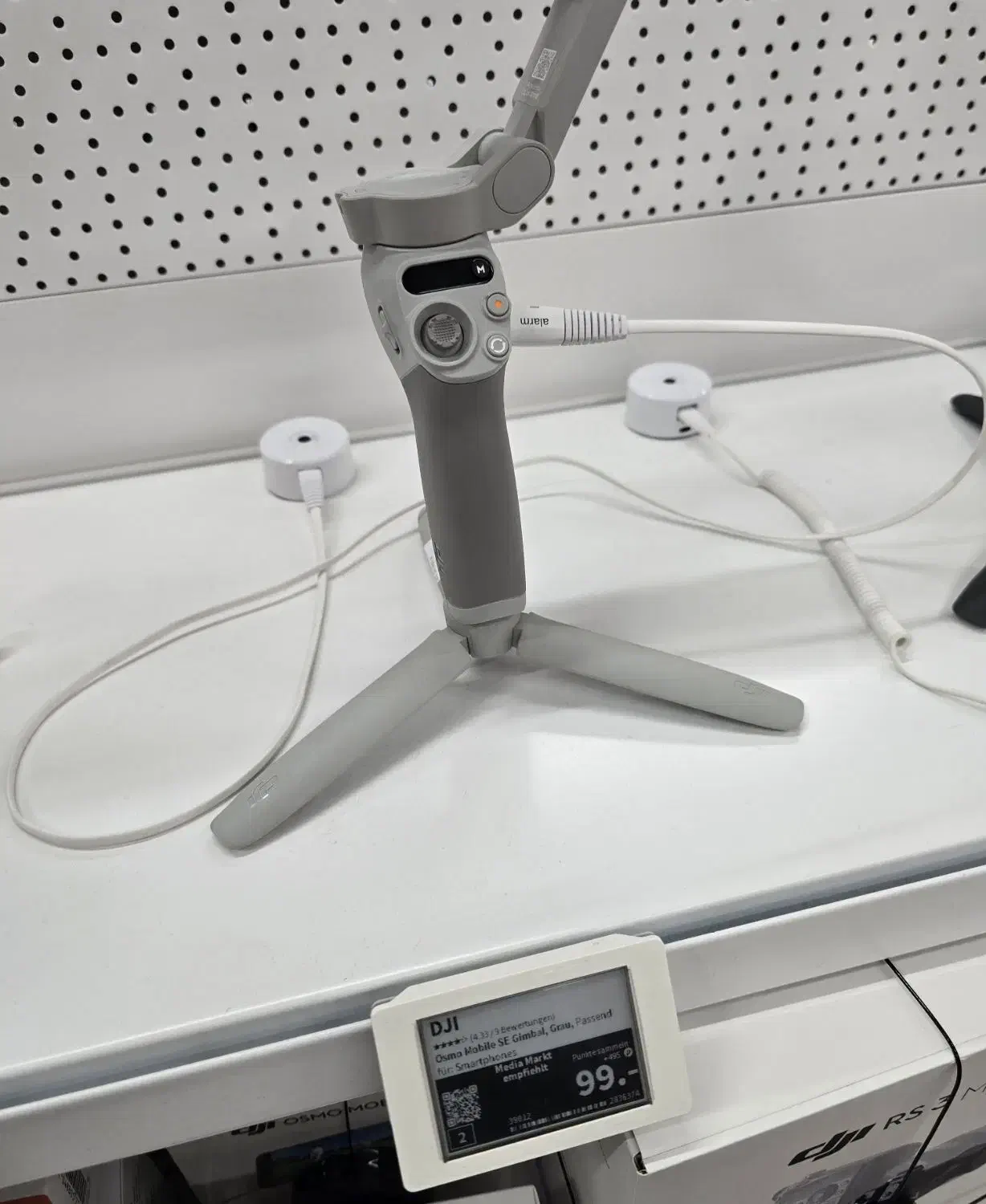 osmo اوسمو dji دی جی ای گیمبال|دوربین عکاسی و فیلم‌برداری|تهران, مدائن|دیوار