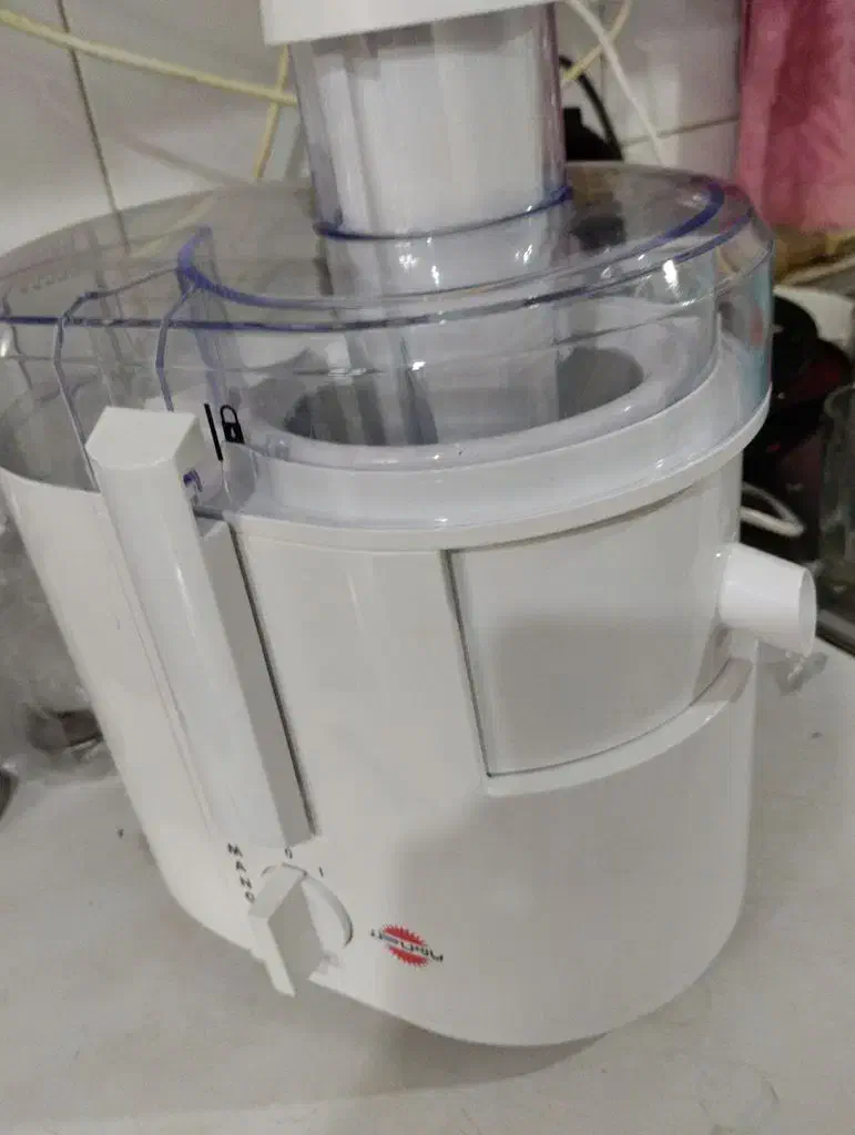 فروش آبمیوه گیری تک کاره|آبمیوه‌گیر و آب‌مرکبات‌گیر|شهرکرد, |دیوار