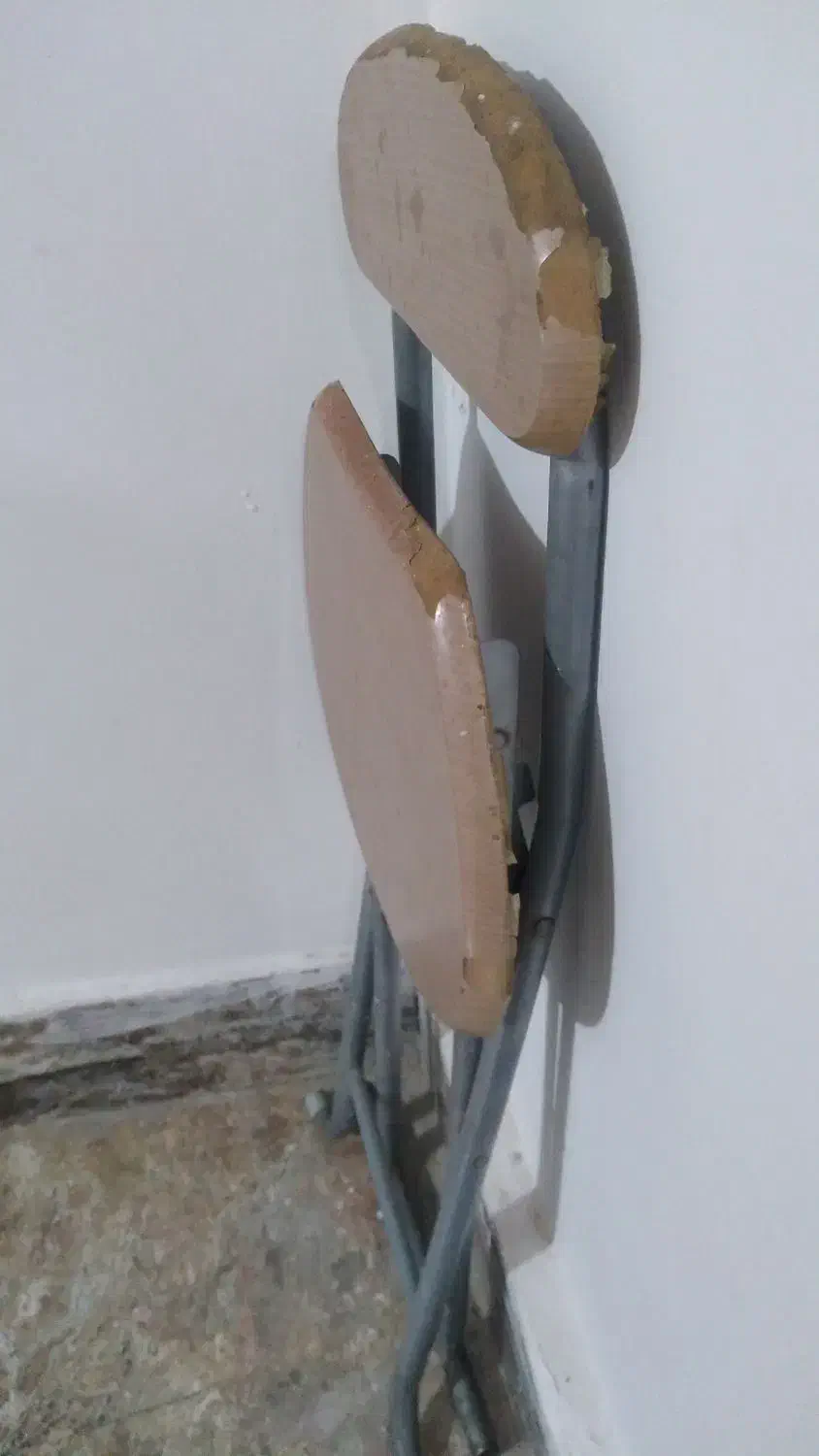 صندلی تاشو|میز تحریر و کامپیوتر|زاهدان, |دیوار