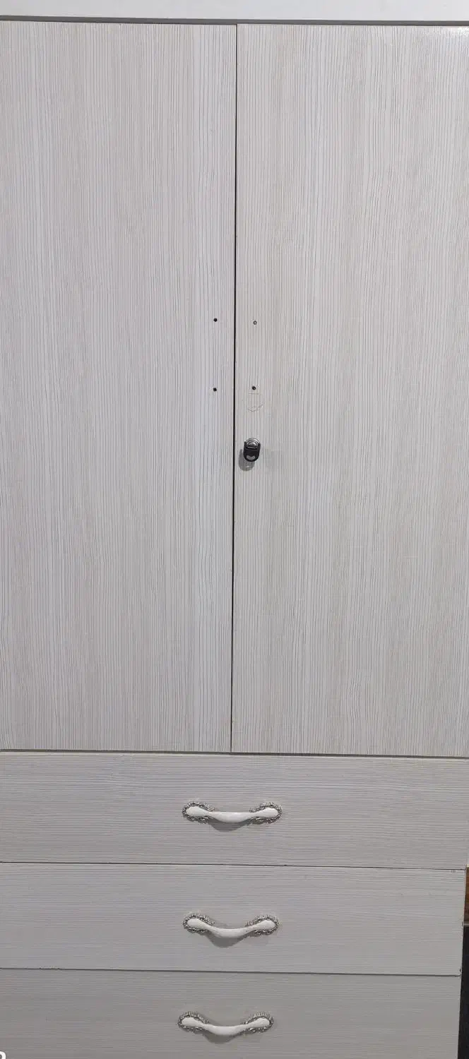 دوعدد کمد.|جاکفشی، کمد، دراور|سرپل ذهاب, |دیوار