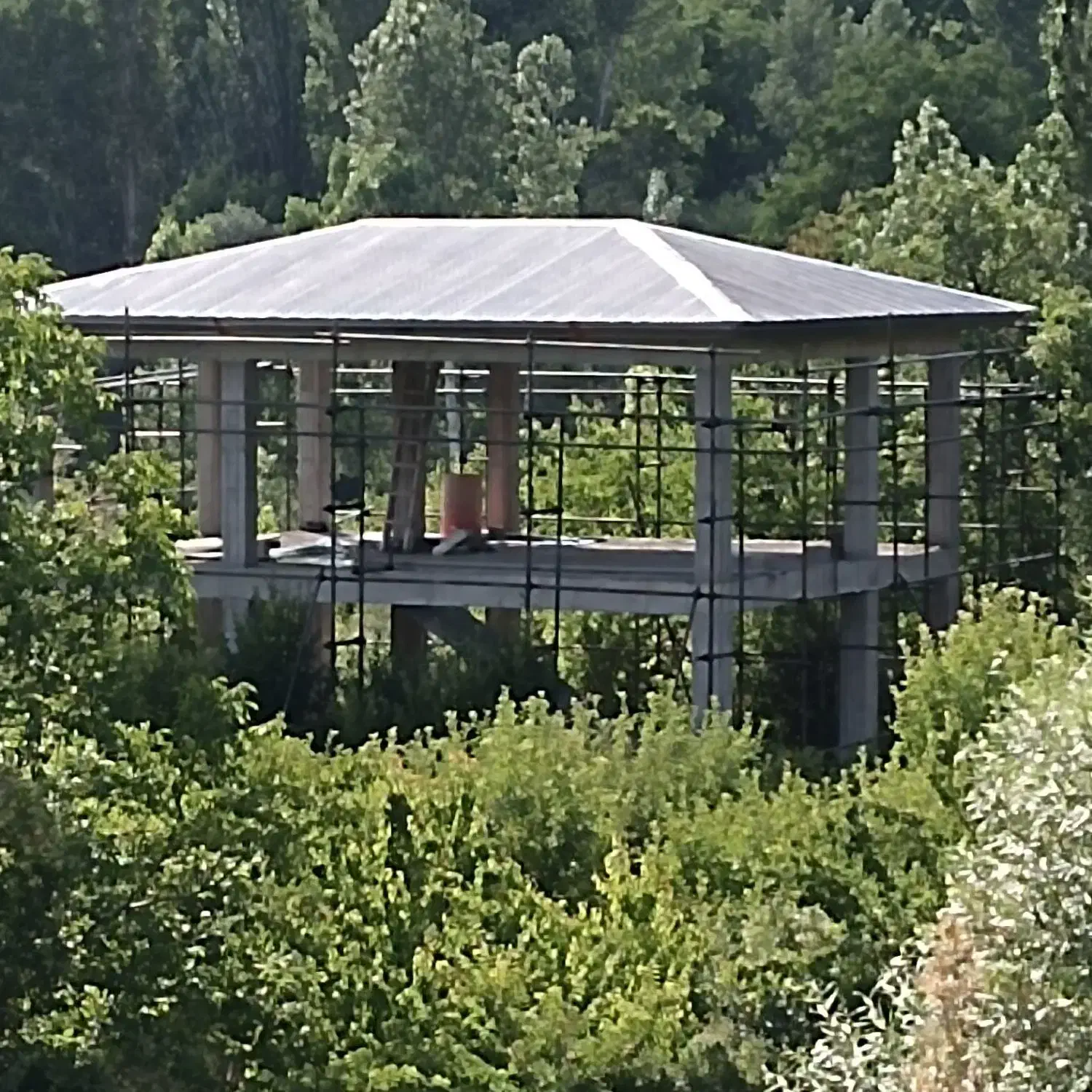 جوشکار ساختمانی با سابقه بالا 25 سال|خدمات پیشه و مهارت|میانه, |دیوار