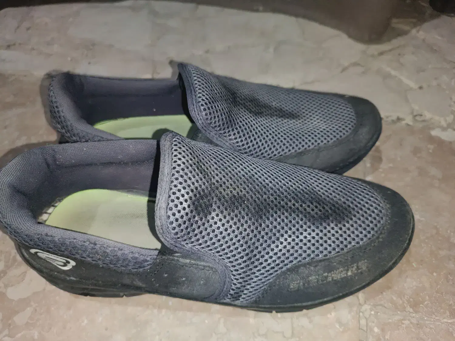 کفش اسپرت کفش پیاده روی و کفش چمن|کیف، کفش، کمربند|زاهدان, |دیوار