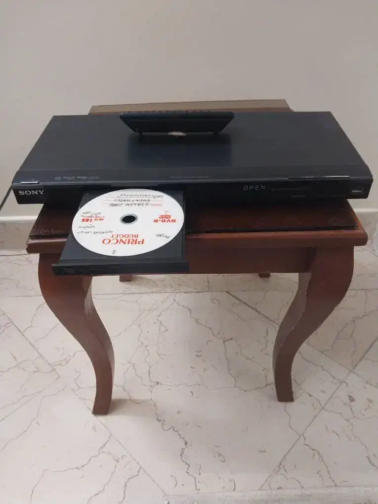 دستگاه دی وی دی سونی|پخش‌کننده DVD و ویدیو|تهران, استقلال|دیوار