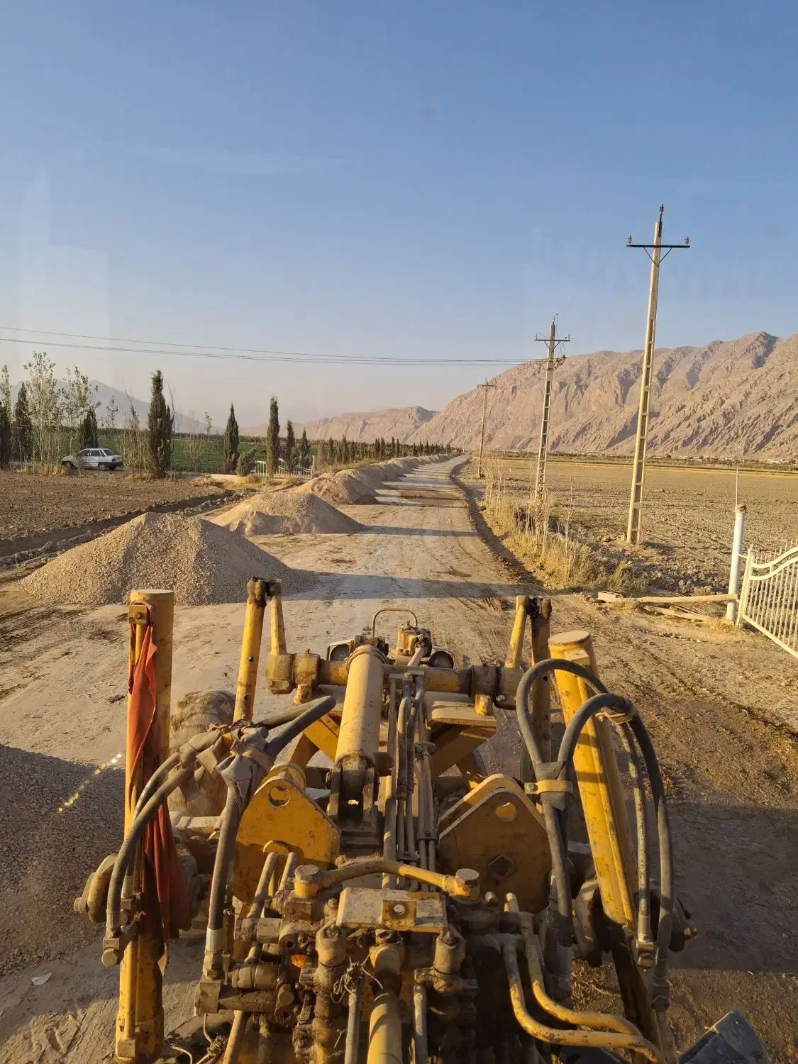 گریدر، آبپاش، غلطک|خدمات پیشه و مهارت|مرودشت, ثبت احوال|دیوار