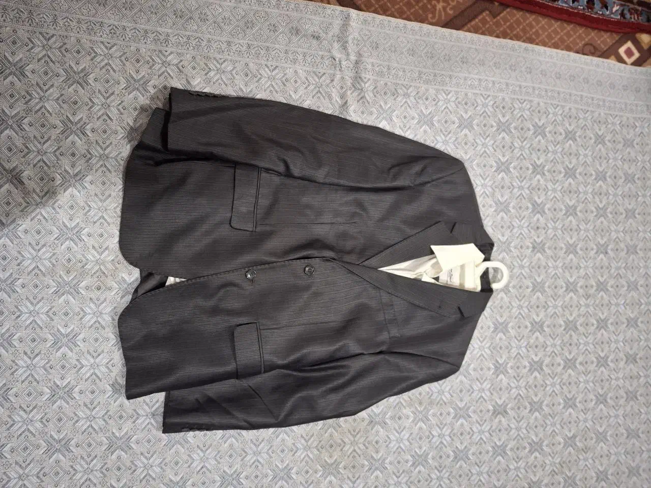 کت وشلوار|لباس|نقده, |دیوار