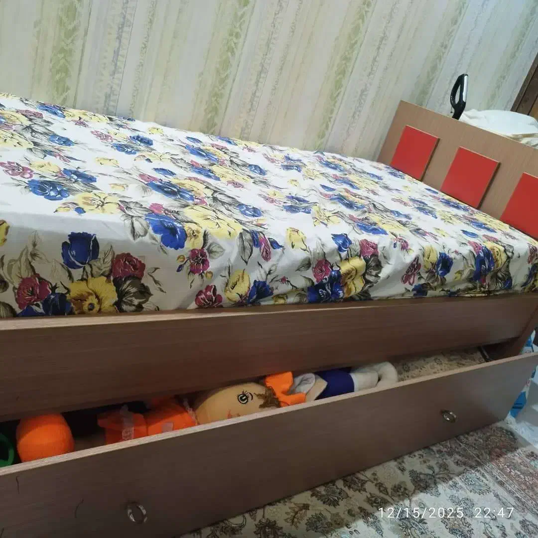 تخت دوطبقه همراه تشک درحد نو- جنس ام دی اف باکیفیت|تخت و سرویس خواب|مشهد, سید رضی|دیوار