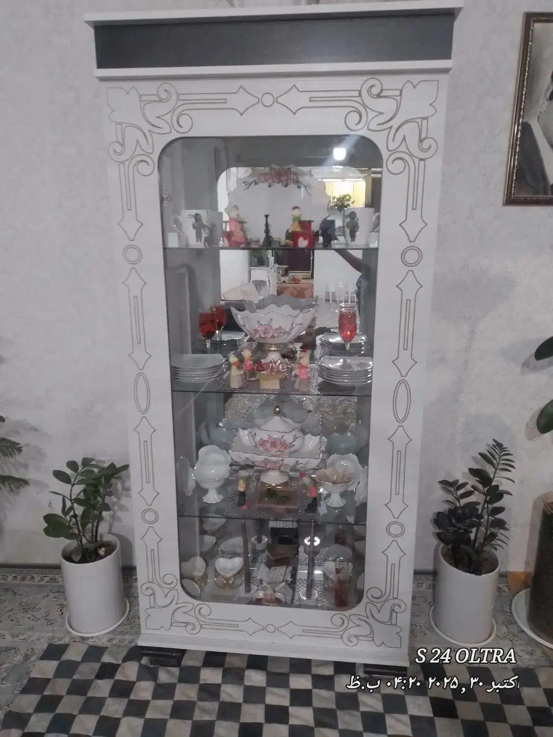 بوفه سالم سالم|بوفه، ویترین، کنسول|فامنین, |دیوار