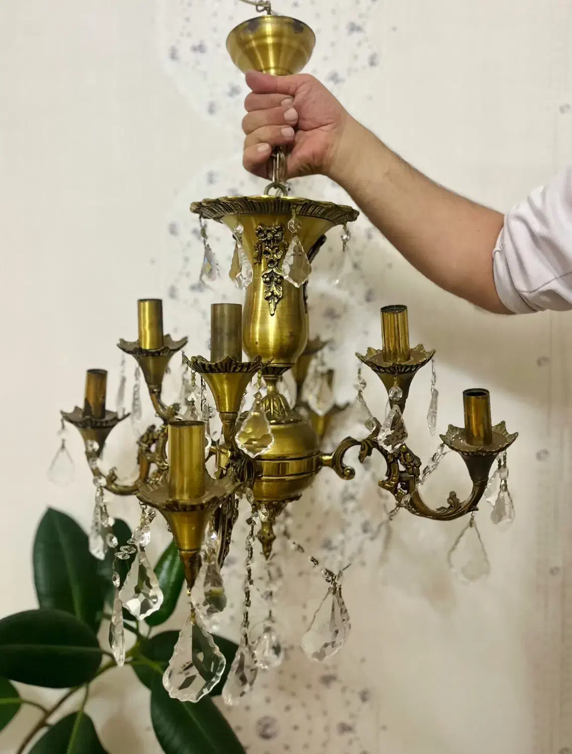 لوستر هشت شاخه برنز|لوستر و چراغ آویز|تبریز, |دیوار