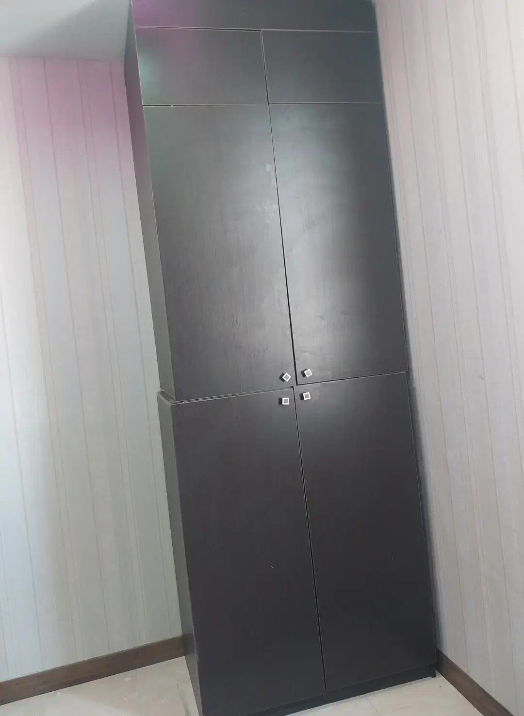 ۲ عدد کمد یکی کمد بچه و یک تخت دو نفره با تشک|اسباب و اثاث بچه|مشکین‌دشت, |دیوار