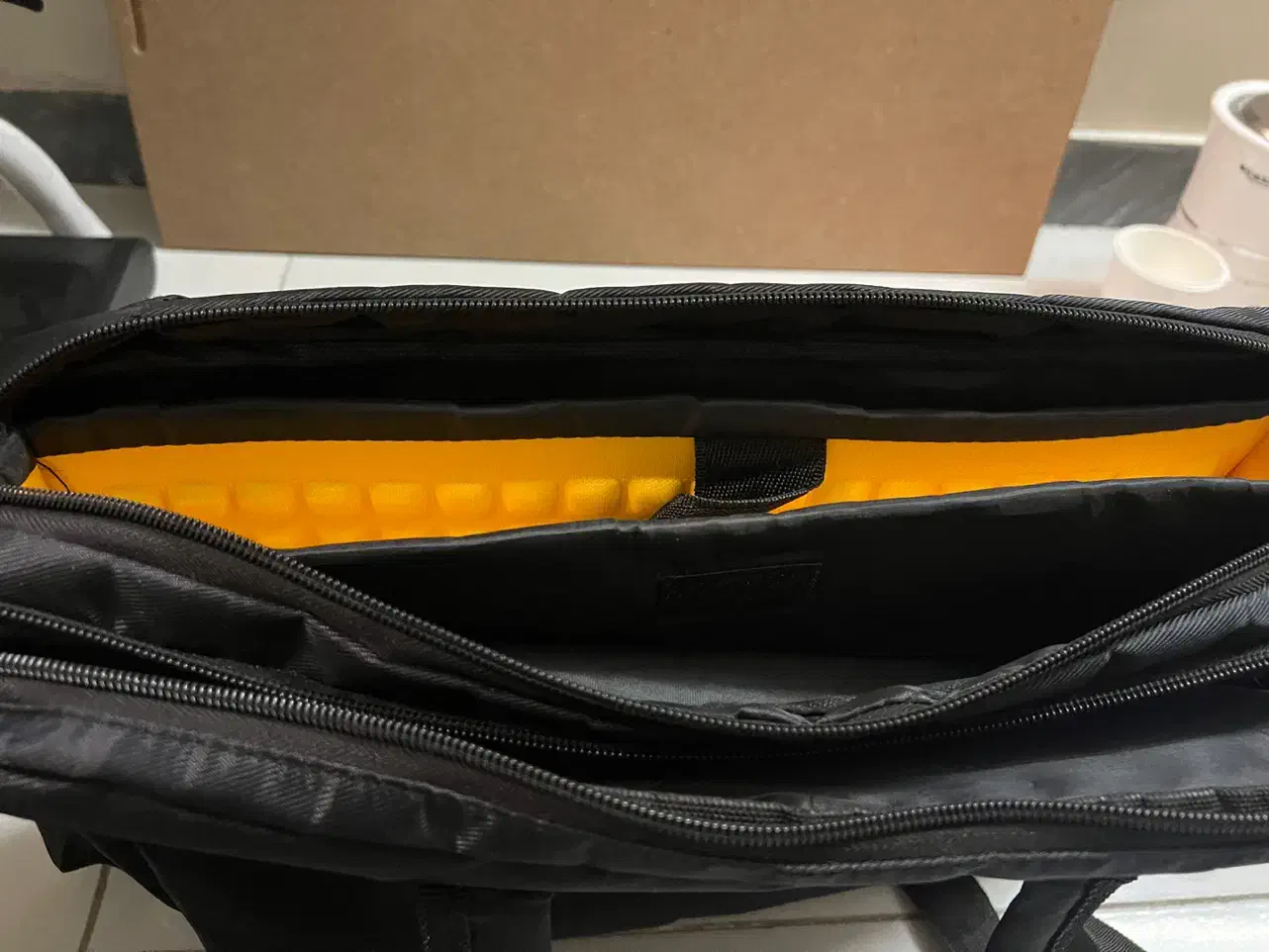 کیف لب تاب cat|کیف، کفش، کمربند|اصفهان, کوی امیریه|دیوار