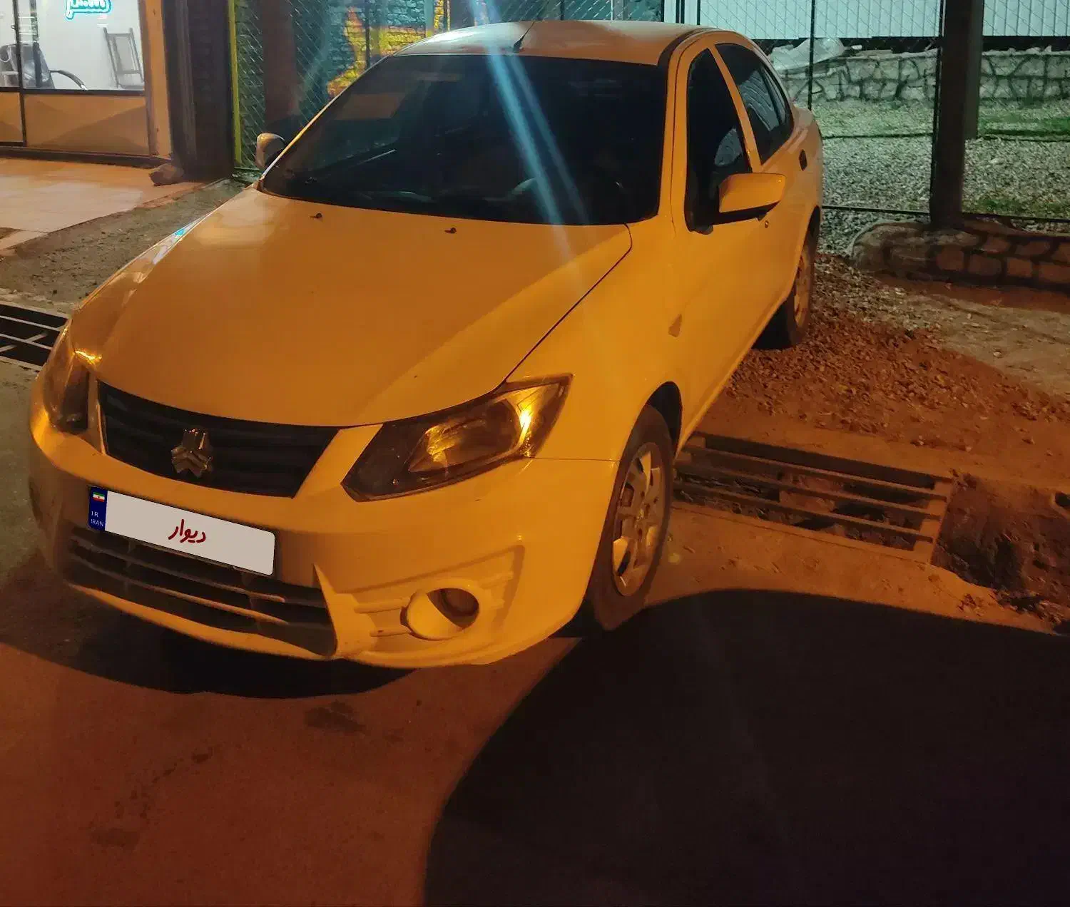 ساینا کم کار و بدون رنگ 99|خودرو سواری و وانت|اهر, |دیوار