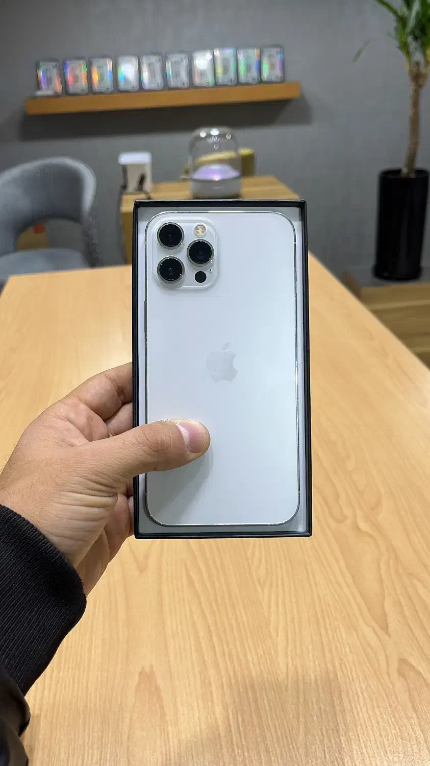 ایفون ۱۲پرو مکس ۲۵۶گیگ سفید|موبایل|خوی, |دیوار