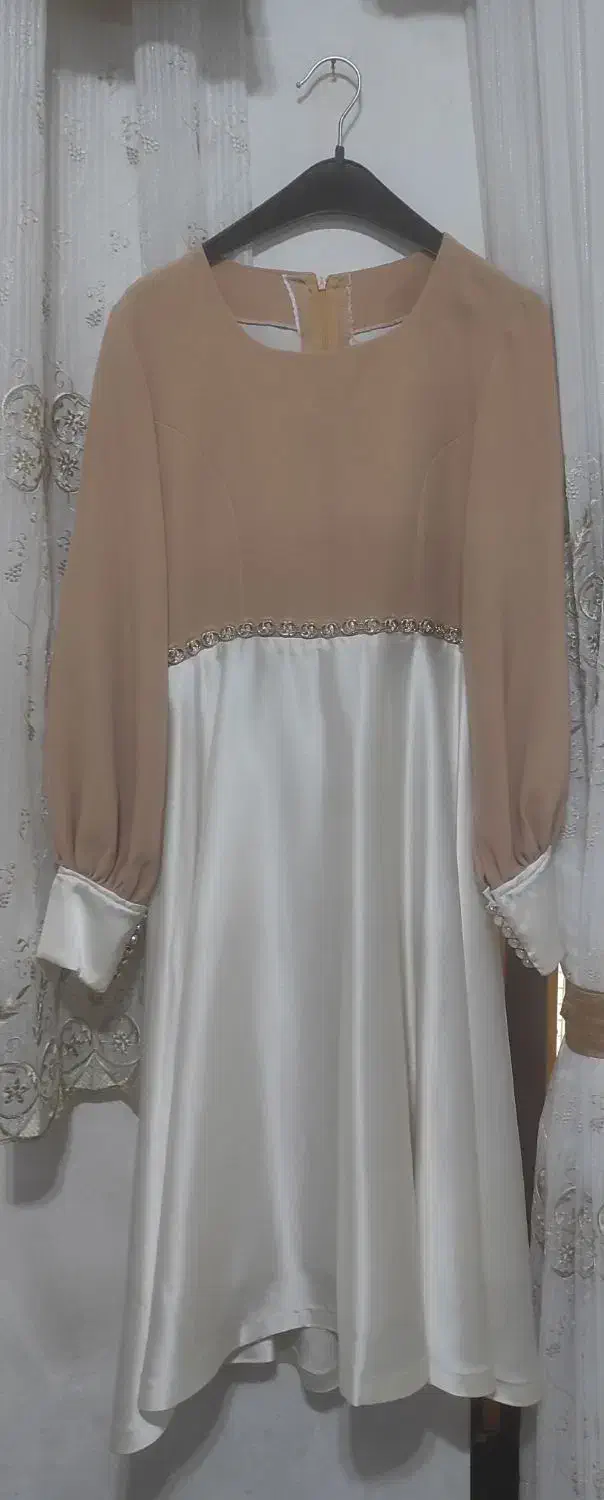 لباس مجلسی در حد نو|لباس|سنگر, |دیوار