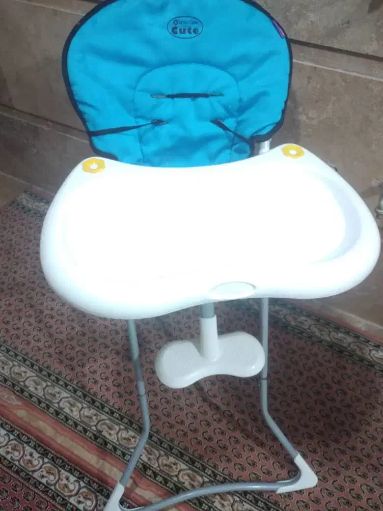 صندلی کودک|تخت و صندلی بچه|تبریز, |دیوار