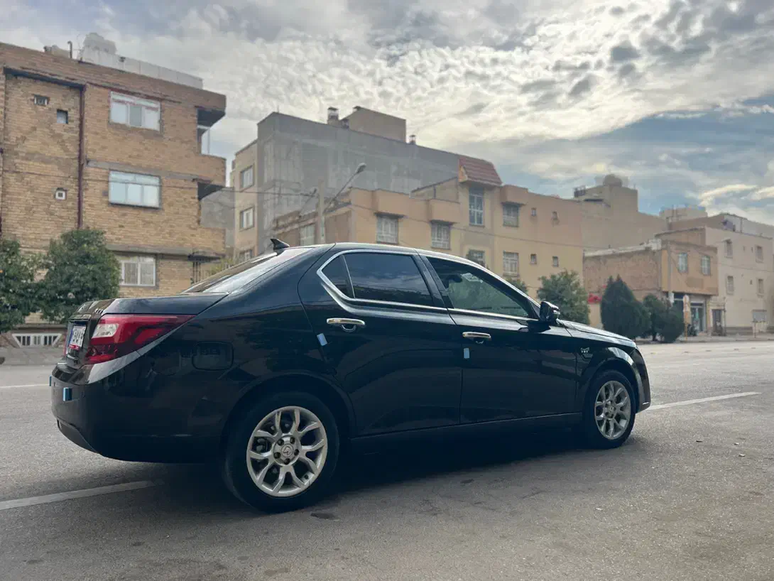 دنا پلاس اتومات توربو ۱۴۰۲|خودرو سواری و وانت|شیراز, جانبازان|دیوار