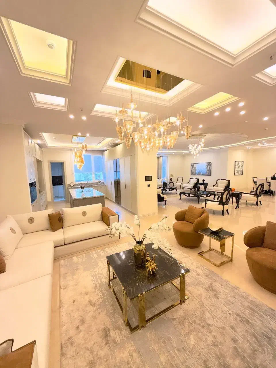 طبق ویلایی 280متری 4خواب سالن بزرگ صدرا فازیک|فروش آپارتمان|صدرا-فارس, فاز ۱|دیوار