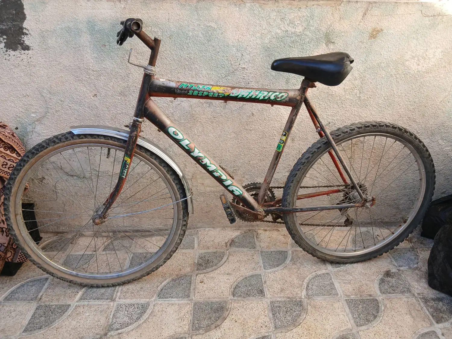 دو عدد دوچرخه ۲۰ و ۲۴|دوچرخه، اسکیت، اسکوتر|شیراز, سعدیه شمالی|دیوار