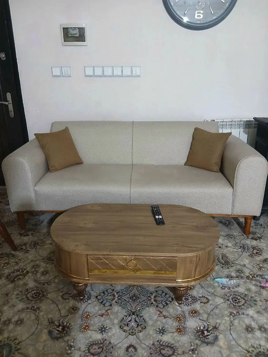 مبلمان|مبلمان خانگی و میز عسلی|اسفراین, |دیوار