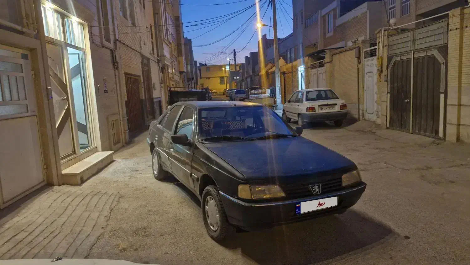 ۴۰۵ مدل ۸۳ مشکی|خودرو سواری و وانت|یزد, |دیوار